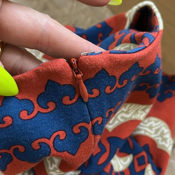 J McLaughlin Judith Dress Navy Red Geometric Career Modest Stretch Knee Length M - Picture 3 of 7